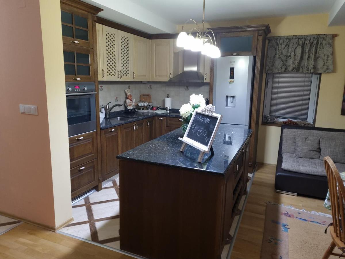 Villa Diana Apartments Skopje Eksteriør bilde