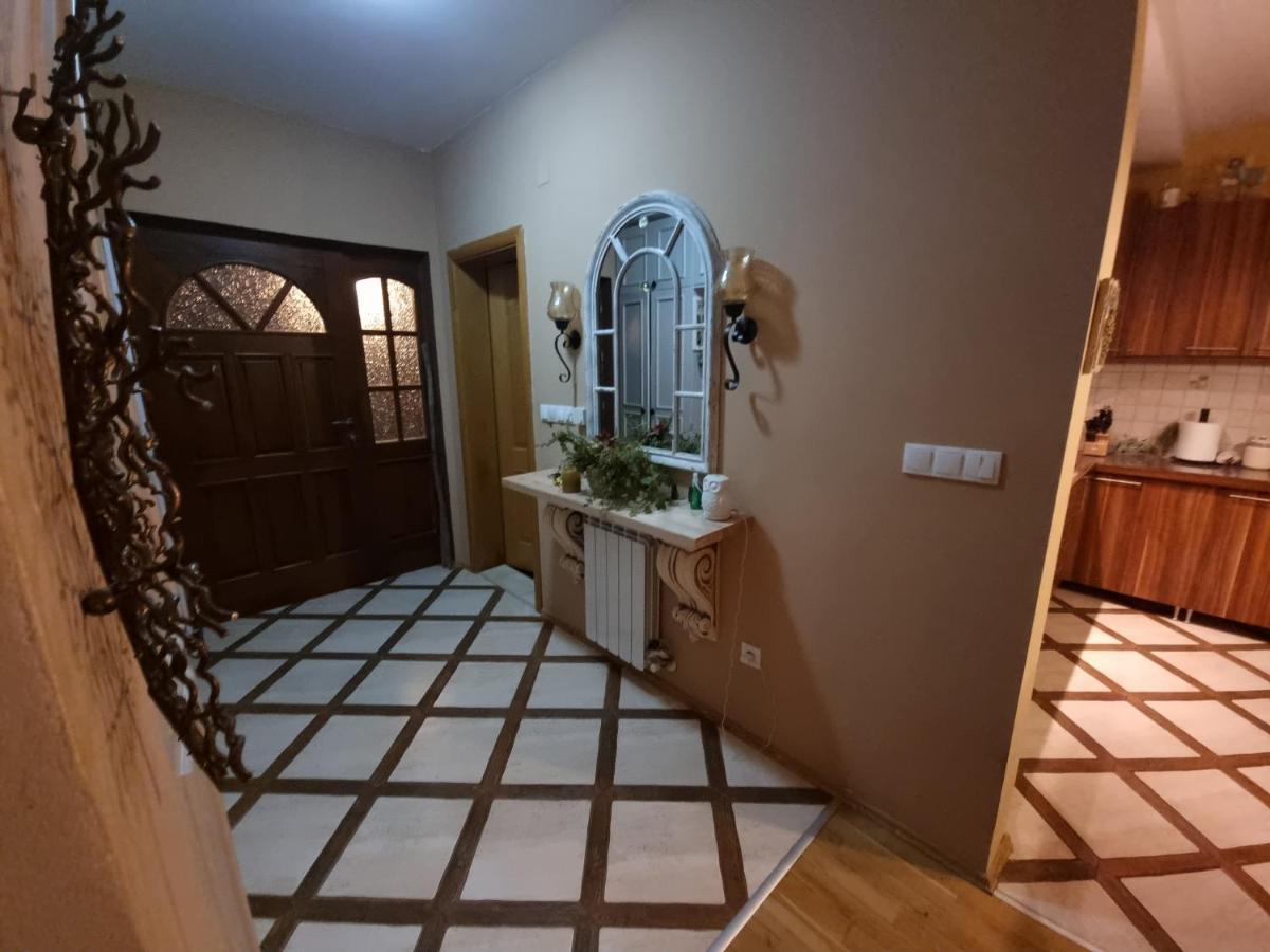 Villa Diana Apartments Skopje Eksteriør bilde
