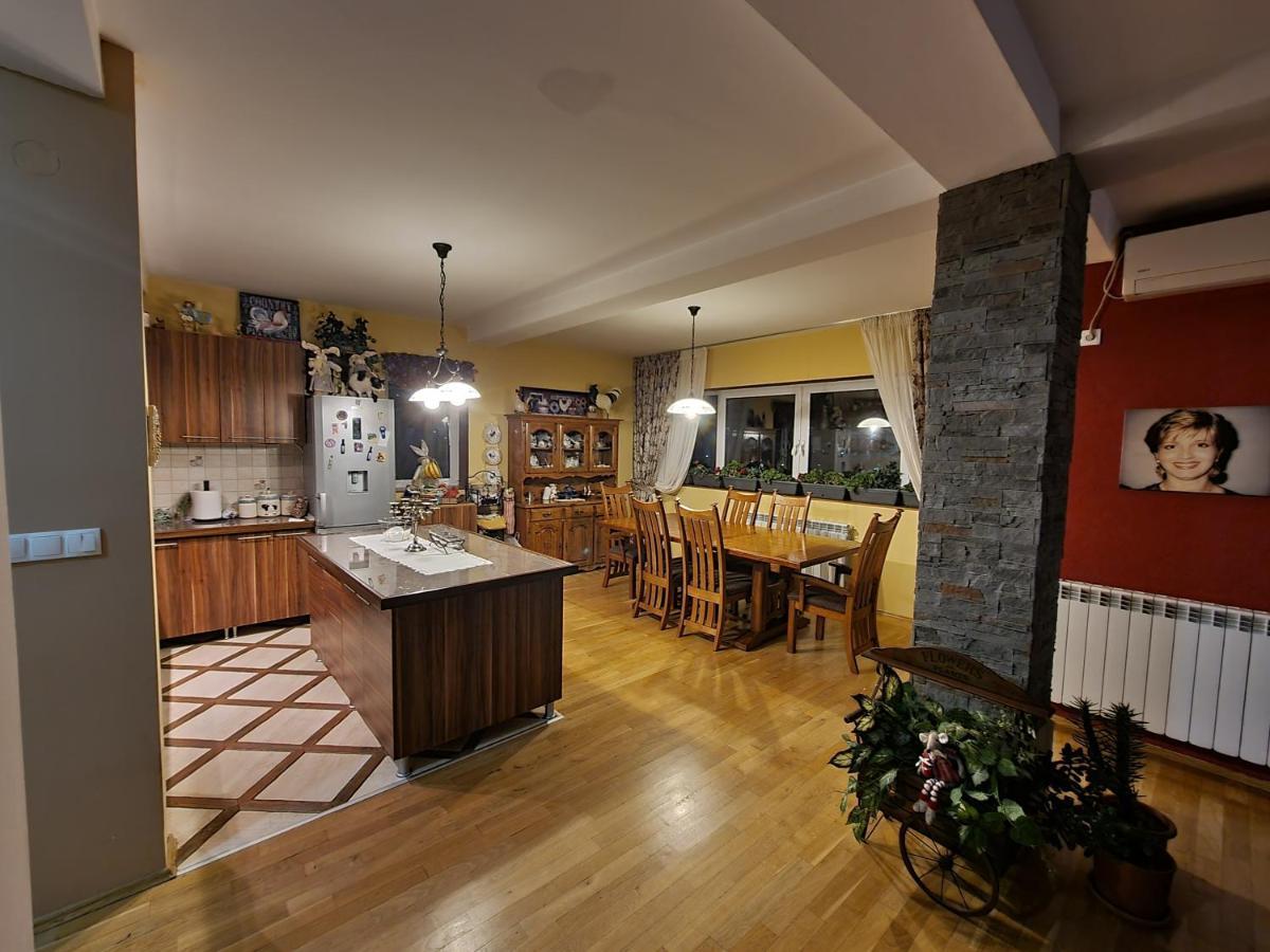 Villa Diana Apartments Skopje Eksteriør bilde